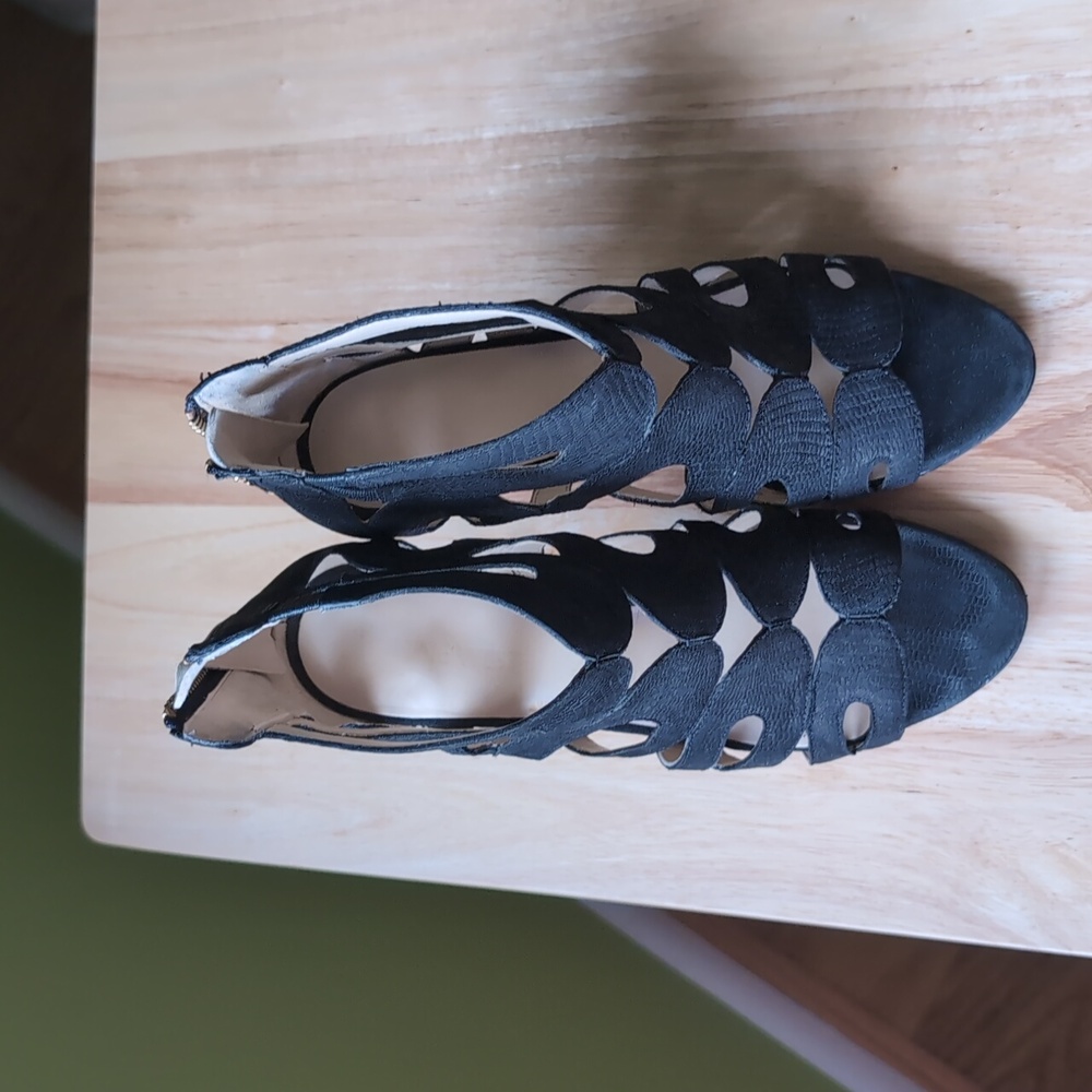 Nine West sandal